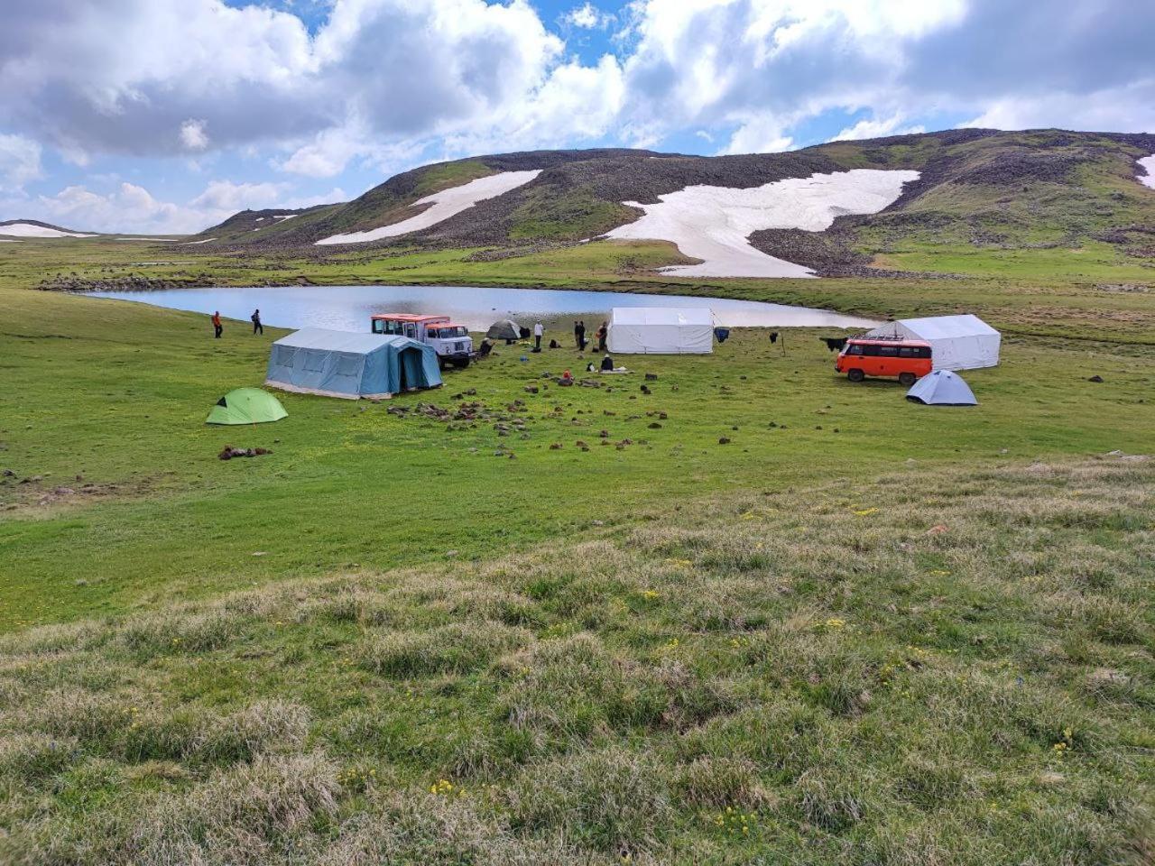 Highland Hostel Jerevan Buitenkant foto