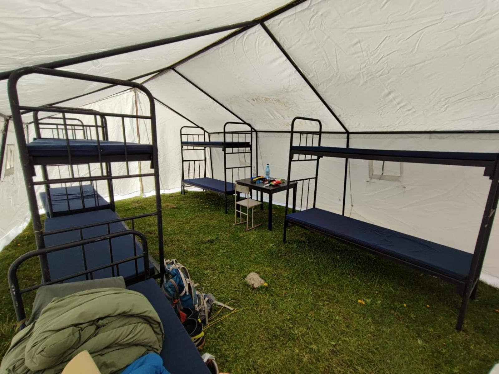 Highland Hostel Jerevan Buitenkant foto
