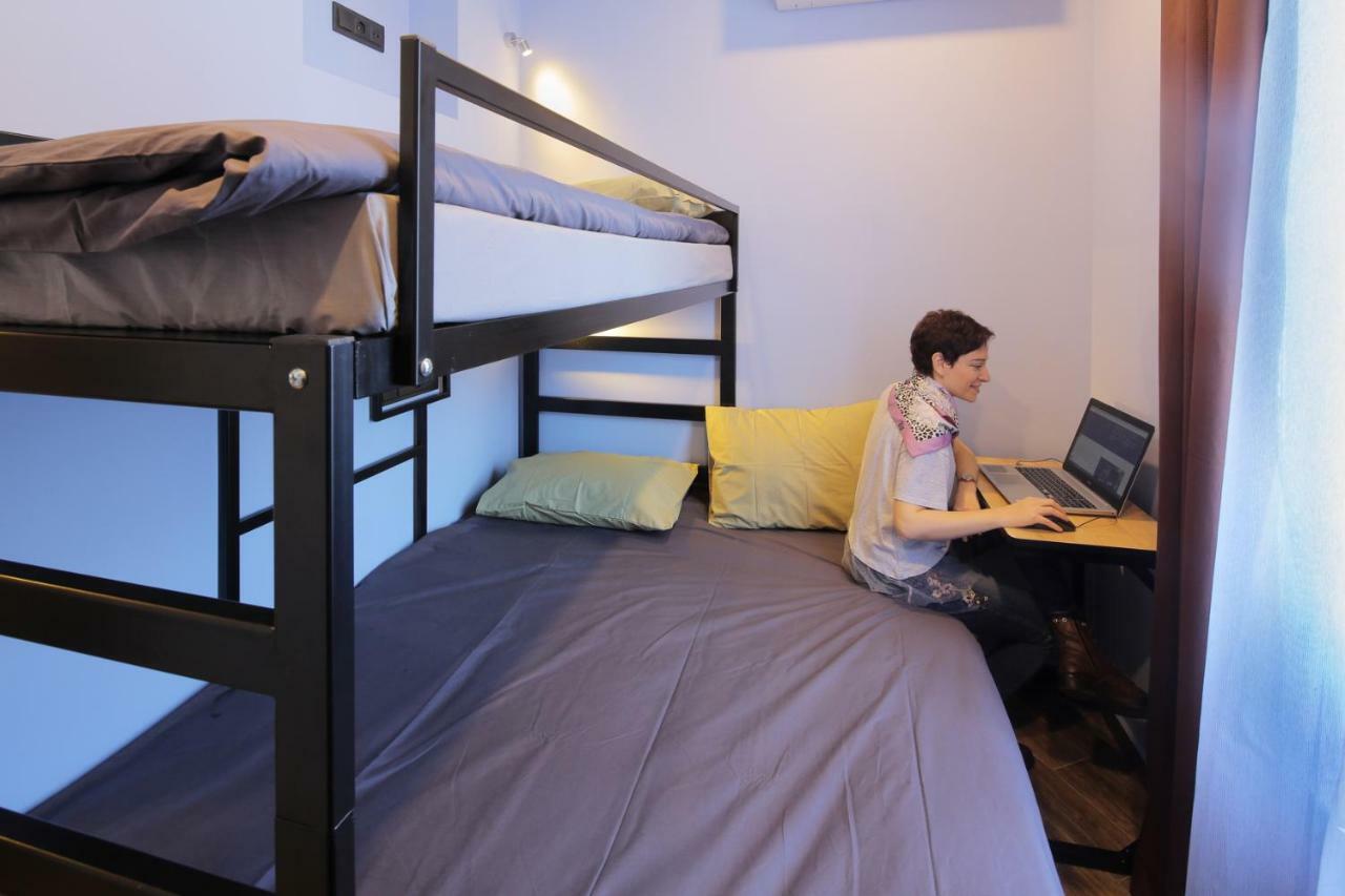 Highland Hostel Jerevan Buitenkant foto