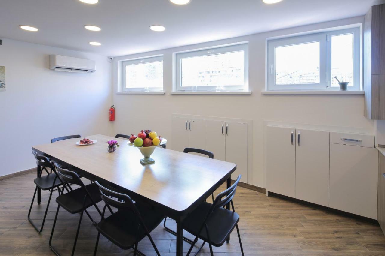 Highland Hostel Jerevan Buitenkant foto